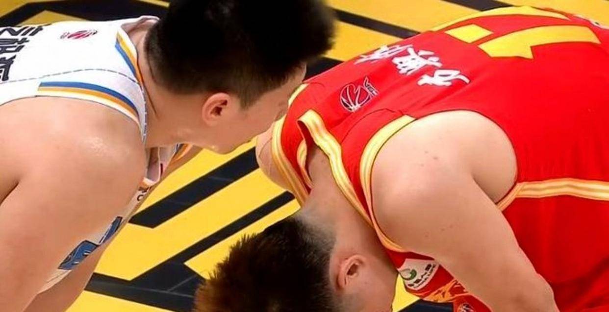 开元体育电竞 -赛后CBA常规赛焦点战，北京首钢门线救险，话题不断，细节决定成败的简单介绍